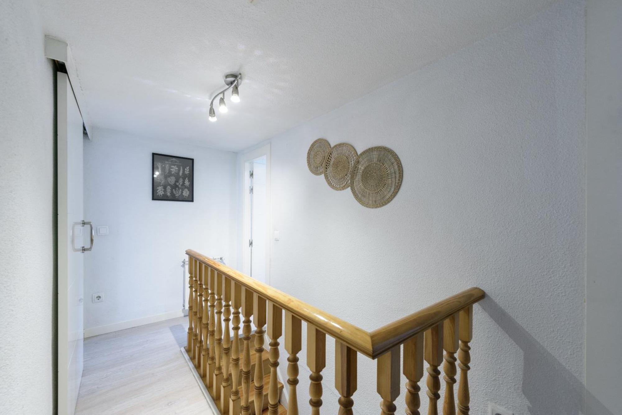 Sabadell Calle, Casa Familiar De 3 Dormitorios Con Terraza Junto Metro Fuencarral Madrid Buitenkant foto