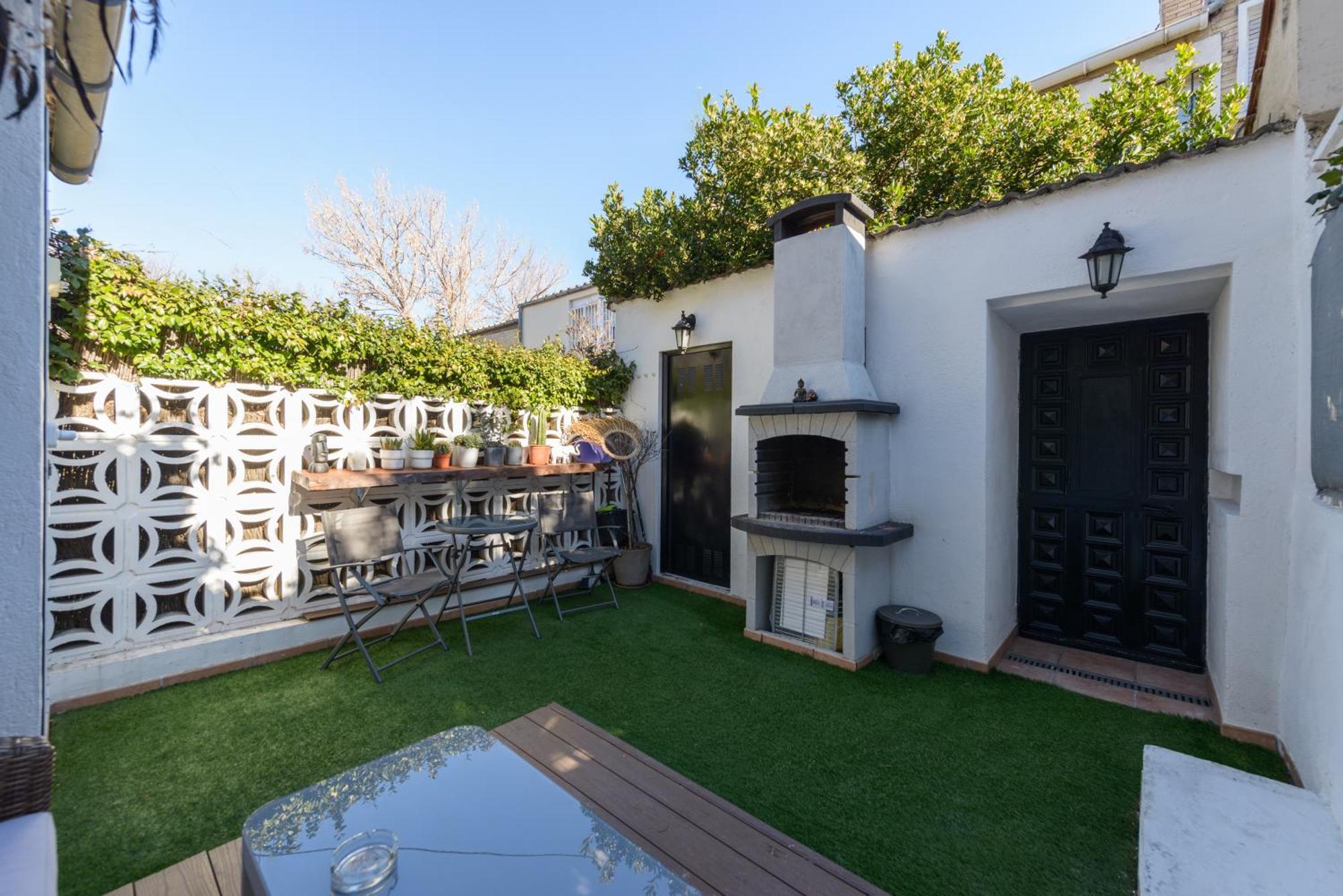 Sabadell Calle, Casa Familiar De 3 Dormitorios Con Terraza Junto Metro Fuencarral Madrid Buitenkant foto